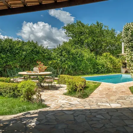 Averto Luxury Mansion فيلة مدينة زاكينثوس